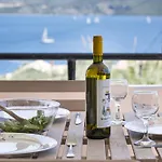 Tasoula With Sea View 1 *